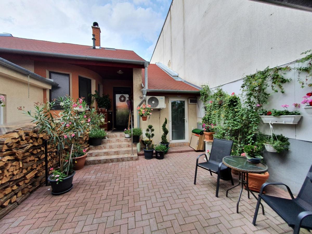 Apartment Nyil Wellnes *