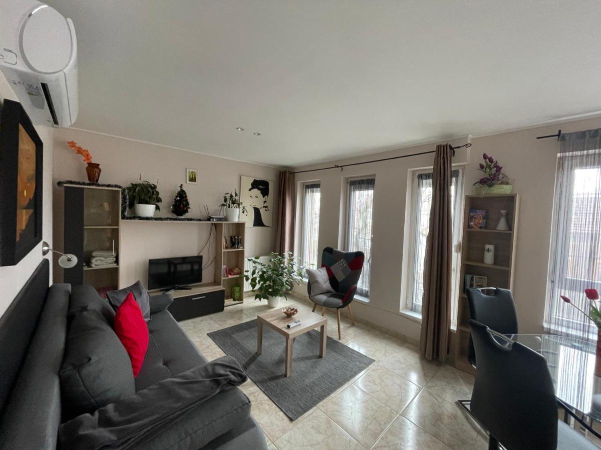 Apartment Nyil Wellnes